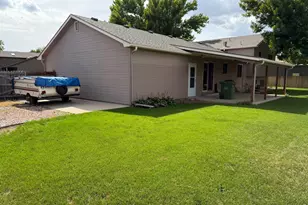 3361 Honey Locust Dr, Loveland, CO 80538 - Photo 3