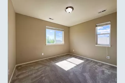 526 W 64th St, Loveland, CO 80538 - Photo 21