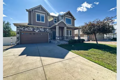 526 W 64th St, Loveland, CO 80538 - Photo 1
