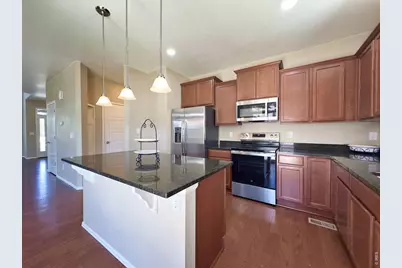 526 W 64th St, Loveland, CO 80538 - Photo 9