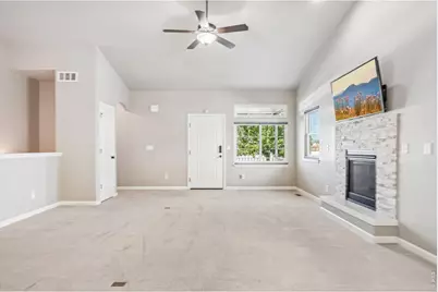 180 Darlington Ln, Johnstown, CO 80534 - Photo 11