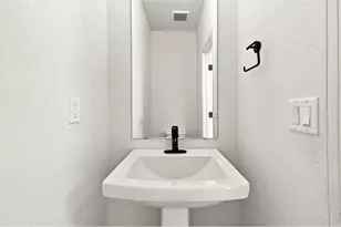 4130 N Quatar Ct, Aurora, CO 80019 - Photo 3