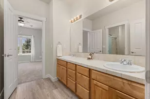 1001 Wyndemere Cir, Longmont, CO 80504 - Photo 25