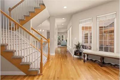 1001 Wyndemere Cir, Longmont, CO 80504 - Photo 7