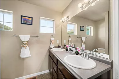 376 Cholla Dr, Loveland, CO 80537 - Photo 13