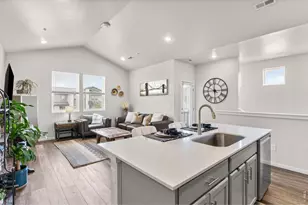 569 Vicot Wy, Fort Collins, CO 80524 - Photo 13