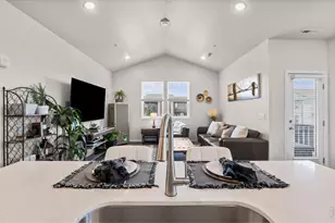 569 Vicot Wy, Fort Collins, CO 80524 - Photo 15