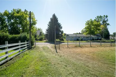1609 Meadowaire Dr, Fort Collins, CO 80525 - Photo 5