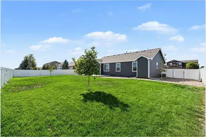 6886 Sumner St, Wellington, CO 80549 - Photo 19