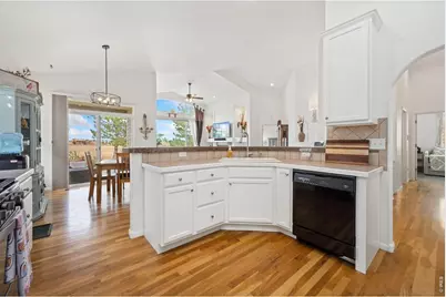 2991 Sanford Cir, Loveland, CO 80538 - Photo 9