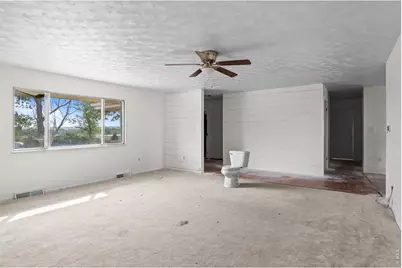 569 S Bonnie Ln, Watkins, CO 80137 - Photo 27