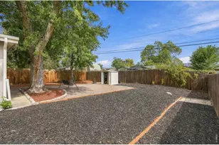 1654 S Perry St, Denver, CO 80219 - Photo 23