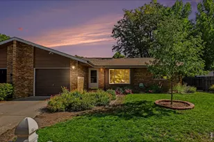 720 Ponderosa Dr, Fort Collins, CO 80521 - Photo 1
