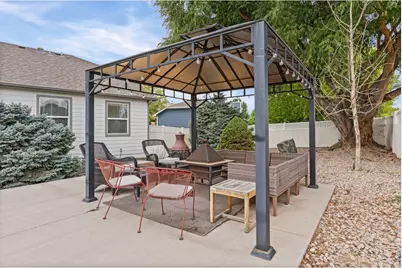 563 Kenai Ct, Windsor, CO 80550 - Photo 33