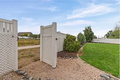 563 Kenai Ct, Windsor, CO 80550 - Photo 35