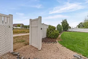 563 Kenai Ct, Windsor, CO 80550 - Photo 35