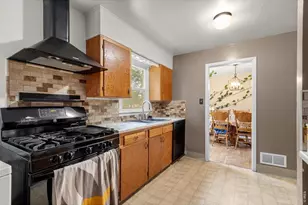 2424 14th Ave Ct, Greeley, CO 80631 - Photo 13