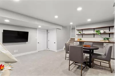 304 W 52nd St, Loveland, CO 80538 - Photo 31