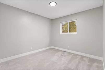 304 W 52nd St, Loveland, CO 80538 - Photo 25