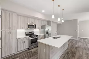290 S Cherrywood Dr, Lafayette, CO 80026 - Photo 7