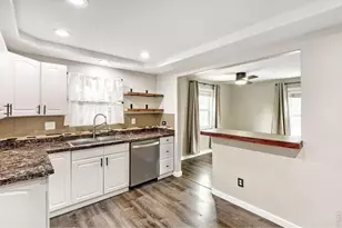 1735 W Burlington Pl, Denver, CO 80221 - Photo 17