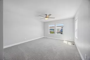 16073 E Warner Pl, Denver, CO 80239 - Photo 15