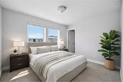 16073 E Warner Pl, Denver, CO 80239 - Photo 9