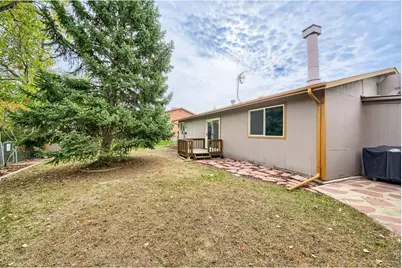 2542 Cambridge Dr, Longmont, CO 80503 - Photo 15