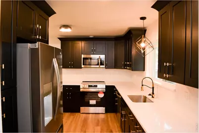805 Gallup Rd, Fort Collins, CO 80521 - Photo 3