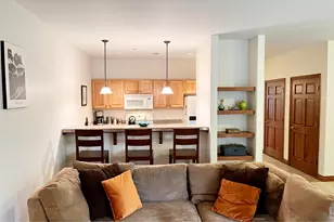 801 Lakepoint Dr, Frisco, CO 80443 - Photo 15