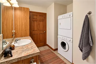 801 Lakepoint Dr #B11, Frisco, CO 80443 - Photo 9
