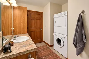 801 Lakepoint Dr, Frisco, CO 80443 - Photo 9