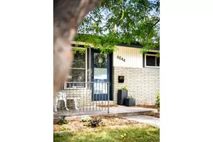 6044 S Fairfield St, Littleton, CO 80120 - Photo 3