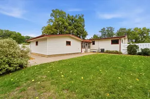 1542 W 16th St, Loveland, CO 80538 - Photo 35