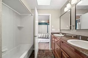 1445 Adams St, Denver, CO 80206 - Photo 17