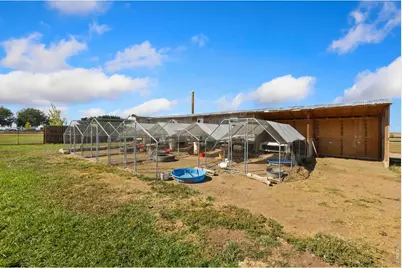 22645 County Road 70, Eaton, CO 80615 - Photo 9