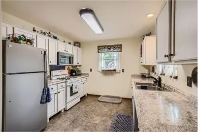 1567 E 6th St, Loveland, CO 80537 - Photo 9