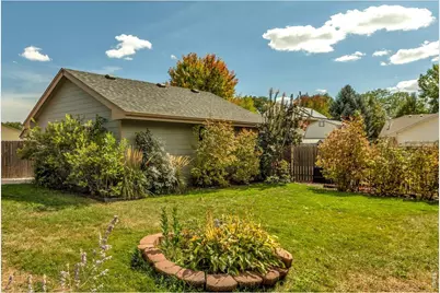 307 E Michigan Ave, Berthoud, CO 80513 - Photo 15