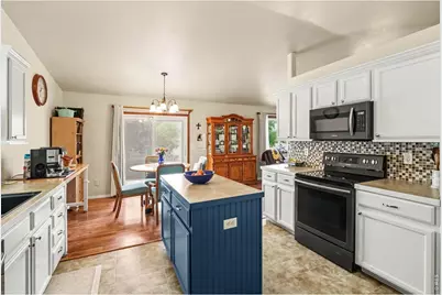 3214 Grenache St, Greeley, CO 80634 - Photo 9