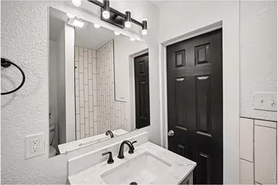 1926 Hanover St, Aurora, CO 80010 - Photo 7