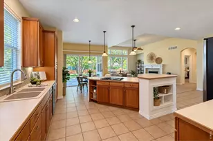 812 Windflower Dr, Longmont, CO 80504 - Photo 9