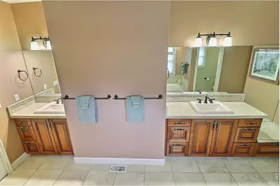 3739 W 16th St Dr, Greeley, CO 80634 - Photo 23