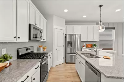 2104 Gather Ct, Windsor, CO 80550 - Photo 11