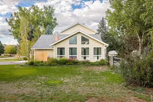 7330 Meadow Ln, Niwot, CO 80503 - Photo 5