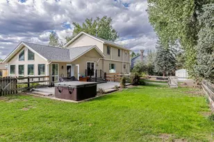 7330 Meadow Ln, Niwot, CO 80503 - Photo 3