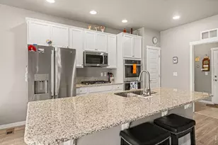 1237 Tipton St, Berthoud, CO 80513 - Photo 7