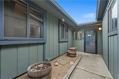 127 Placer Ave, Longmont, CO 80504 - Photo 3