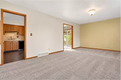 2821 W 24th St, Greeley, CO 80634 - Photo 3