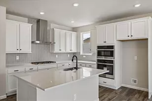 24377 E River Front Dr, Aurora, CO 80019 - Photo 3