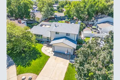 619 Blue Mountain Ct, Windsor, CO 80550 - Photo 5